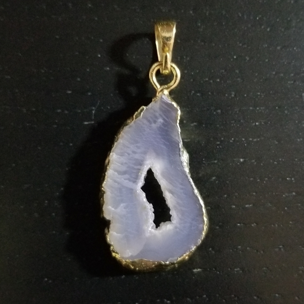 Natural Agate Drusy Necklace - Picture 5 of 9